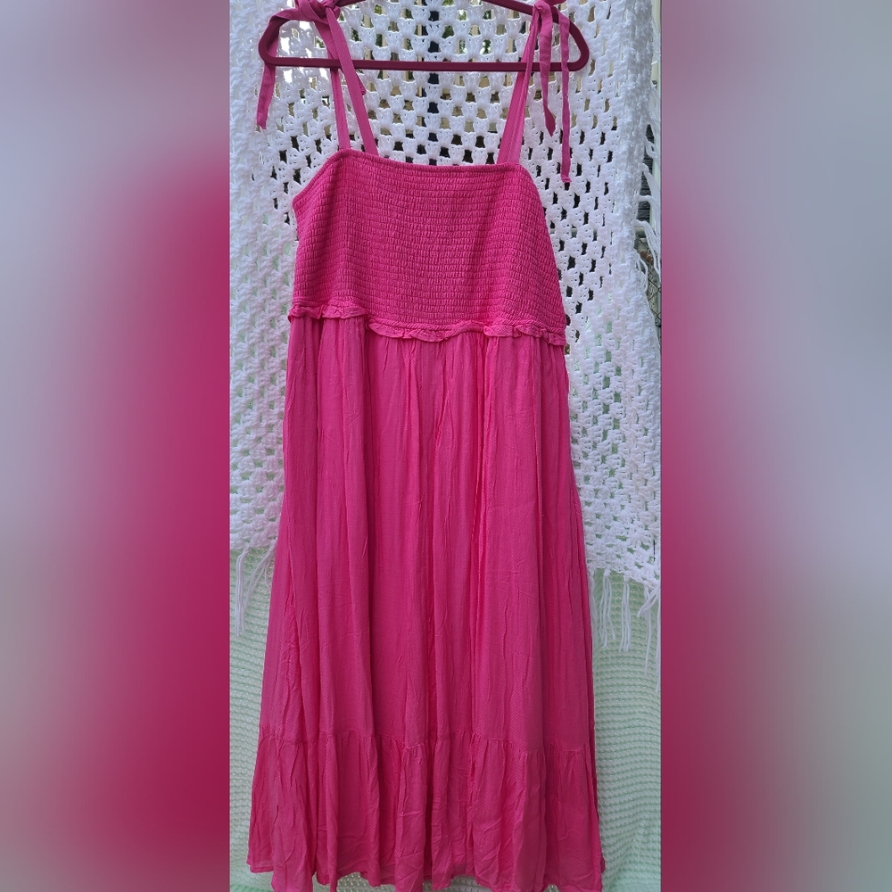 NWT Torrid Size 2 Pink smocked tiered dress